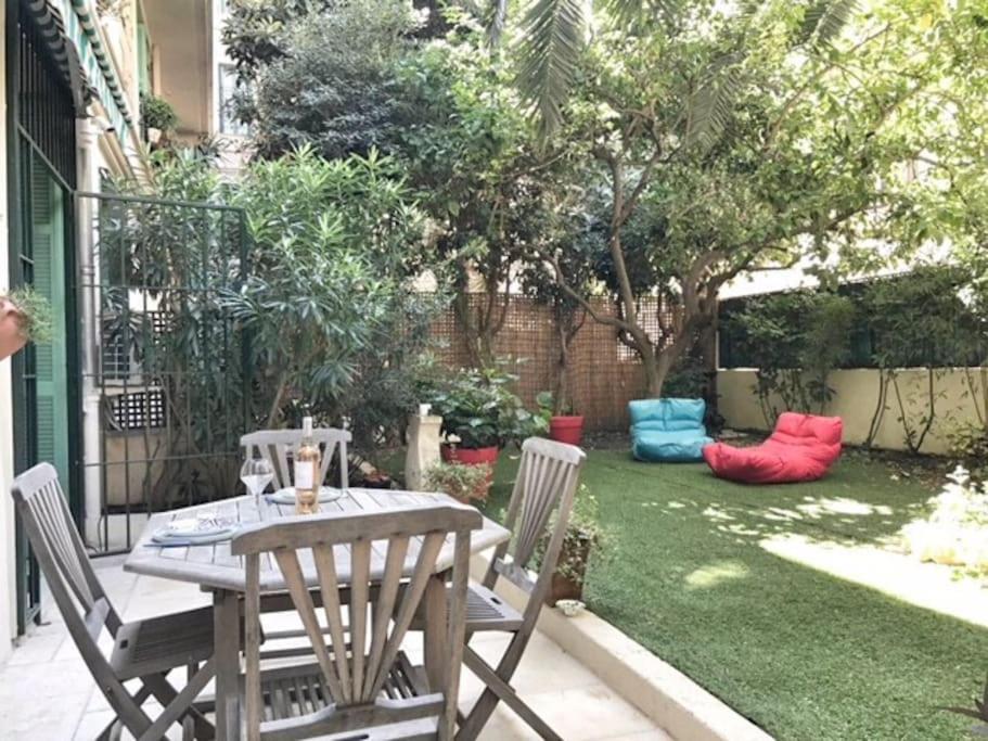 Homelivia, Luxueux Appartement Avec Jardin Prive Nice Eksteriør bilde